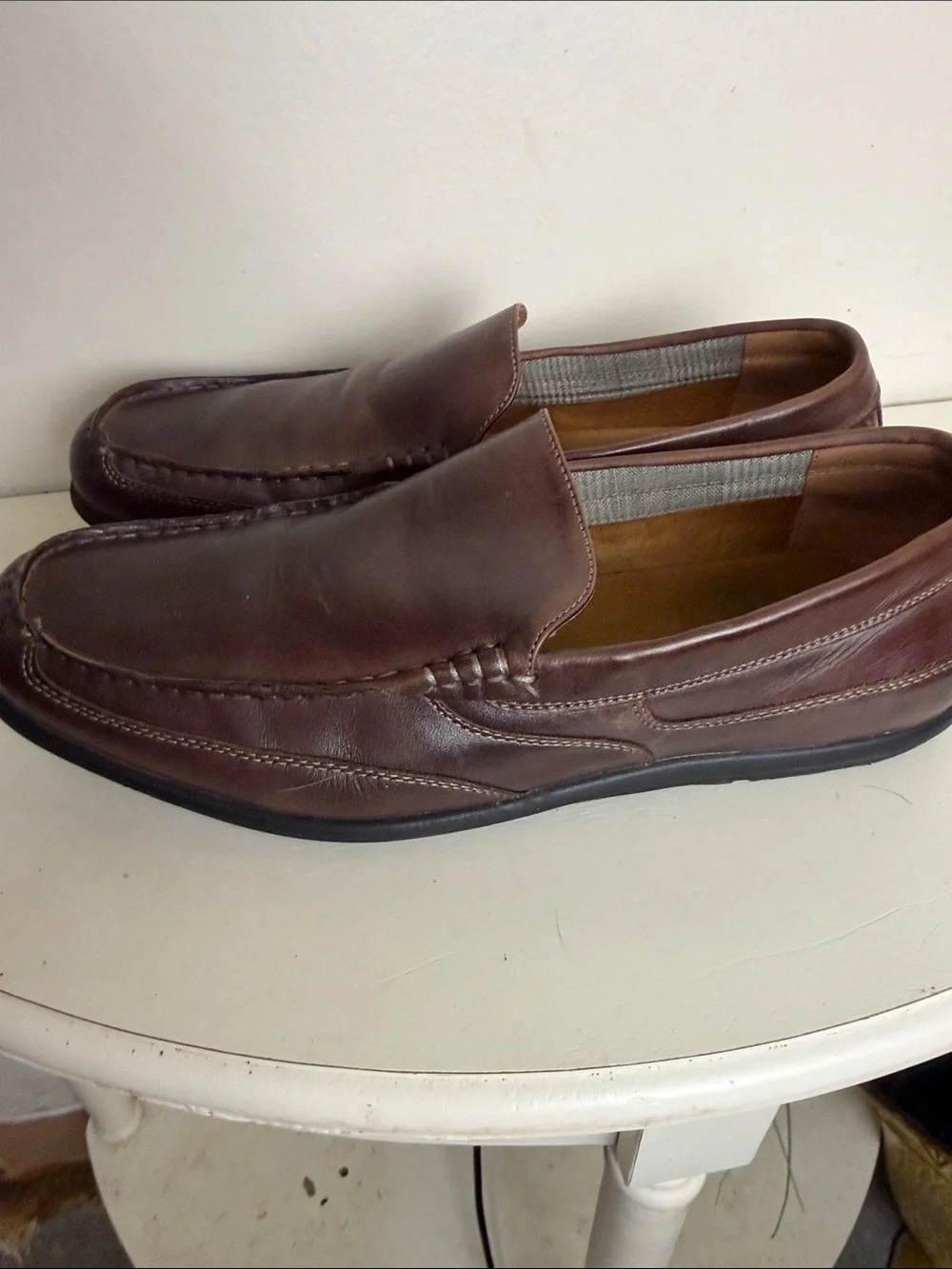 (2385) Nunn Bush Men's Chocolate Brown Leather Slip-On Loafers, Size: 10M